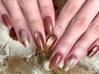 J.O.NAILS【パラジェル/フィルイン/マグネット/ニュアンス】の写真/【高技術×提案力】お客様のライフスタイルやお好みを丁寧にヒアリングし、最適なデザインをご提案。