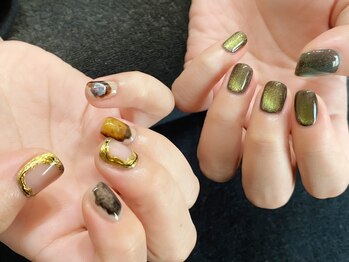 スワッグ(SWAG)の写真/【ちび爪や深爪など爪のお悩みをカバーする形作りも☆】おまかせ&持ち込み大歓迎◎是非ご相談ください♪