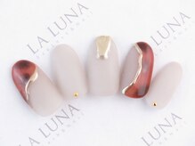 ラルナ ネイルアンドアイラッシュサロン(LA LUNA nail & eyelash salon)/9月10月◇定額ボリューム◇