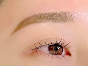 レア(Lea)/まつ毛パーマ＋眉ワックス