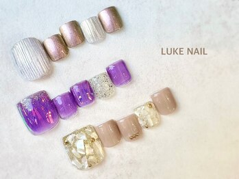 ルークネイル(LUKE NAIL)の写真/足先から季節を先取り★お洒落は足元から抜かりなく♪細部まで拘るお洒落さんに!プラス¥4980で角質ケアも!