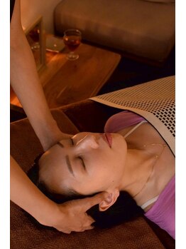 ラ アクサル(la.akthar)/小顔 フェイシャル ヘッドスパ