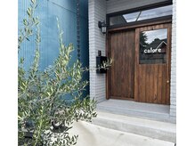 カロレ(calore)の雰囲気(青色の古民家です♪)