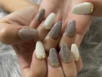 アニュレア バイ レヴィエリス(Anurea by Re’VIELISS)/持ち込みデザインネイル