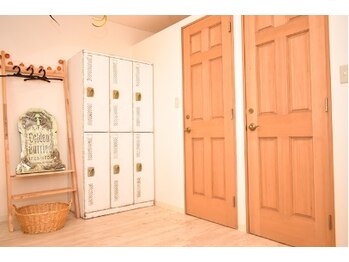 エステティックサロン ピュアティ 本店/ロッカールーム