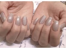 アルーシェ 平井(Alushe)/ラメワンカラー×パールライン