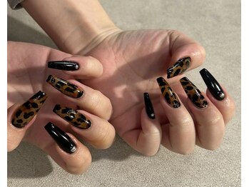 ザネクストシンサイバシ(The Next shinsaibashi)/animal　design