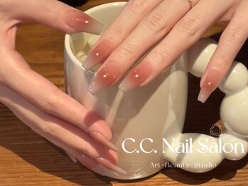シーシーネイルサロン 池袋(C.C.Nail salon)/チークネイル+カラグラ
