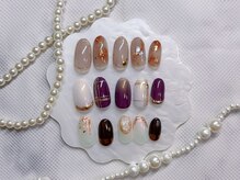 フットネイルも多数のデザインを取り揃えてます♪