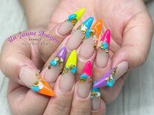 アン ジョーヌドラゴ/【ロングネイル】派手カラー