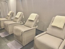 スランジェ横浜(Slange)の雰囲気（ふかふかの電動リクライニングシートで、ぐっすり眠れます♪）