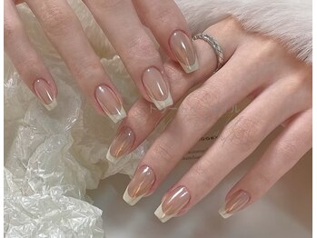 トゥートゥー(TOUTOU)/白フレンチxオーロラ