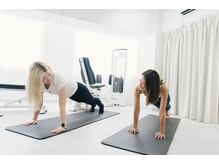 パーソナルビューティージム 麹町 市ヶ谷店の雰囲気（ペアトレーニングは一人当たりの実質負担額が半額に！）