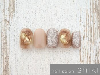 シキ 平塚(shiki)/ニュアンスネイル ¥6800
