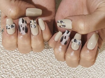 キキネイル たまプラーザ店(kikinail)/11.12月定額B アニマルネイル