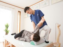 ヒナタ(Hinata)/2.施術風景【肩関節】