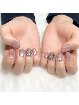 ミルス 町田店(MIRUS)の写真/[旬デザイン×お好きなカラー]貴女次第で自由自在にネイルを楽しむ♪ハイクオリティ技術&大満足間違いナシ