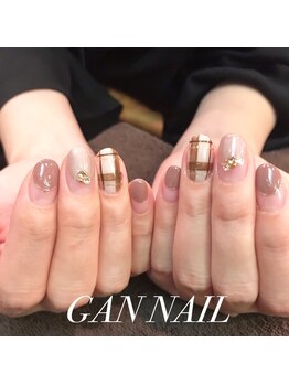 チェックネイル