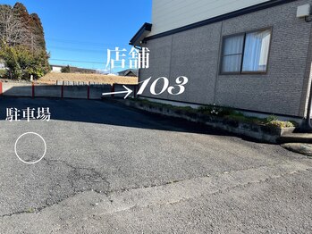 ビューティーサロン M/駐車場