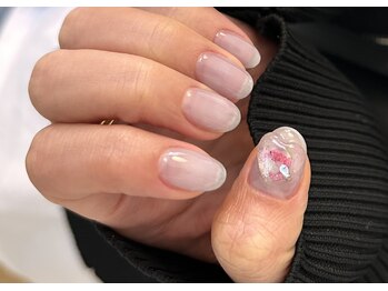 リウール(Re HEUR)/ぷっくりハートの薔薇ネイル