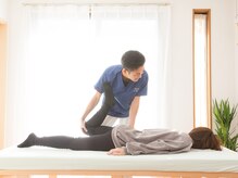 ヒナタ(Hinata)/2.施術風景【骨盤矯正】