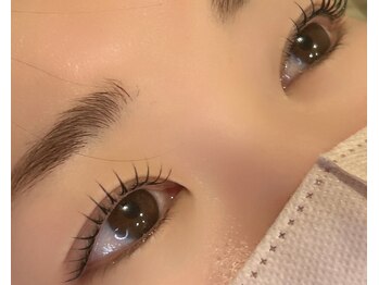 シール(Syl)/ラッシュリフト