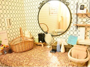 ヨサパーク モミノキ(YOSAPARK MoMiの木)/お化粧直し