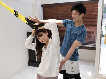 イーストレッチ ジム 白金台(E-STRETCH GYM)/TRXトレーニング