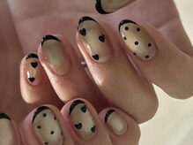 チルダ(tilde)/マグネットドットネイル