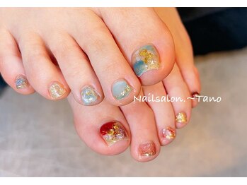 ネイルサロン タノ(Tano)の写真/可愛い足元でお出かけが楽しい季節到来！おしゃれなフットネイルで気分も上がる♪