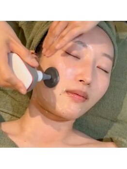 リムビューティー 自由が丘(RymBeauty)の写真/ほうれい線・たるみが気になる方へ &nbsp;インディバで深部から引き締め｜術後ケアにも対応[自由が丘]