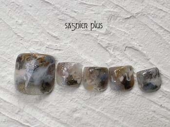 サニエプラス(Sagnier+)/滲みネイル