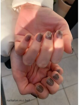 エムシーベル(m.c bell)/