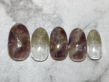 アミュレット(AMULET)/2月定額　6600円(税込)