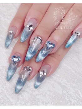 ネイルフルールの写真/《長さ出し10本+ワンカラー￥11800/定額デザイン￥13000》丁寧なオフ・ケア込♪仕上がりキレイでモチ抜群◎