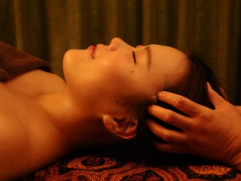 リアン(Riang)の写真/【オールハンドのアロマトリートメント】バリニーズの深く心地よい圧でリンパを捉え疲労やむくみを改善♪