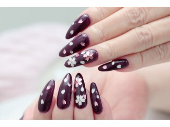 ネイルルージュ(Nail Rouge)/