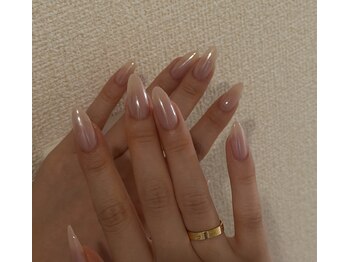 ソルファ(Solfa)の写真/【艶のあるシンプルデザイン】艶々うるうるがしたい方必見!オフィスネイルにもぴったりな色とデザイン♪