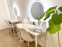 【まつげパーマ/眉毛/HBL/フェイシャルワックス専門店】C.（シードット）神戸三宮店/ドレッサー・ヘアアイロンも◎