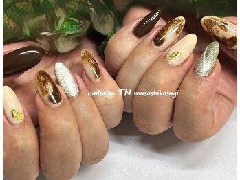 ティーエヌ 武蔵小杉(TN)の写真/シンプル・大人可愛い~トレンドデザインまで定額制デザインを多数ご用意◎毎回オフ無料・ケア無料でお得◎