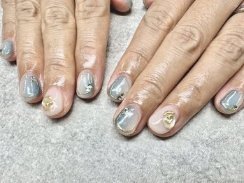 ネイルサロンファストネイルプラス 新宿店(FAST NAIL PLUS)/2024秋ネイル【縦グラデ】