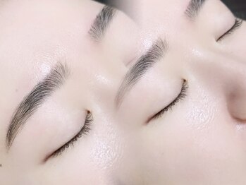 ロピ 江坂(LOPI)/アイブロウWAXスタイリング