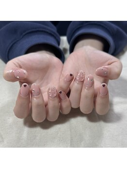 ガーリーネイル