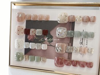 シャルム(CHARME)の写真/フットデザイン＊シンプルだから技術に差がでる"垢抜け"で洗練された上品なネイルに好感度UP◎