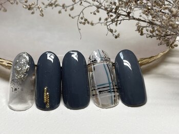 ネイルルームシャイン/