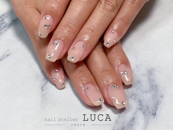 ネイルアトリエルカ(nail atelier LUCA)/M-739 キラキラビジューネイル