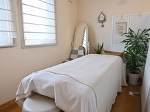 サロン ルティエ/部屋２　半個室