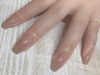 カラーズ(colors.)/肌なじみベージュ。