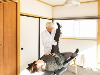 整体院 千香の写真/”猫背/骨盤矯正の専門院”だからできる本格施術！姿勢歪み/背中の丸まり/長年のむくみに◇初回90分￥1980