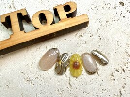 定額W-3 ひまわりネイル